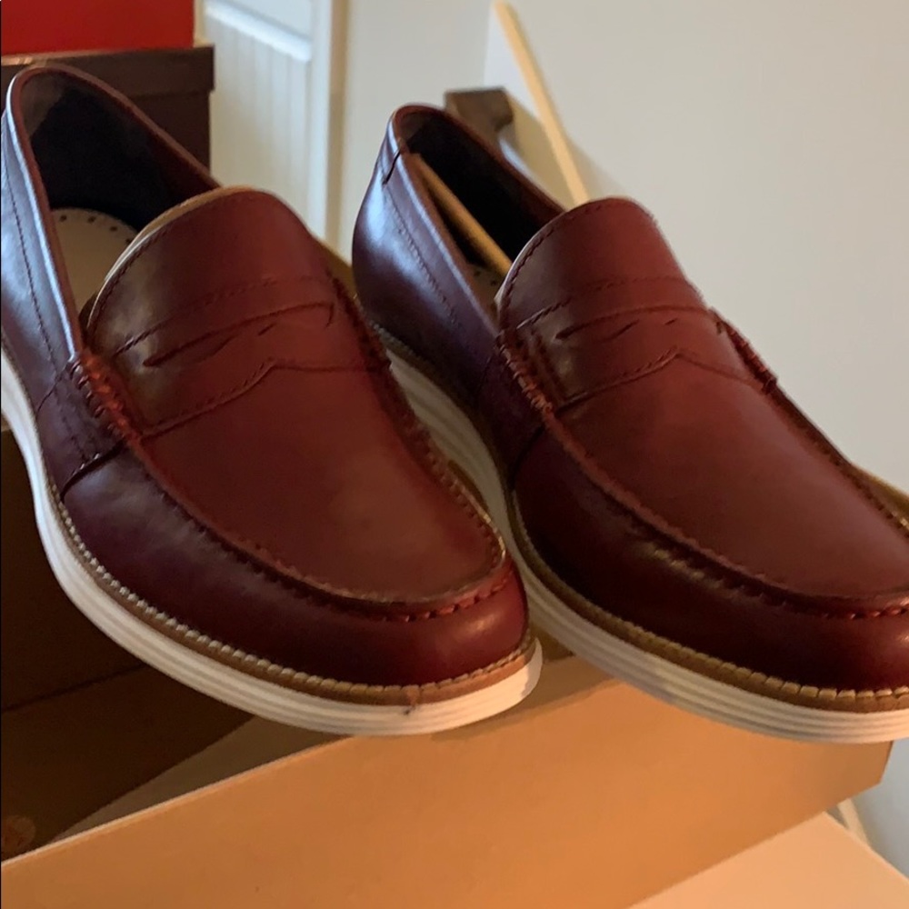 Shoes - Picture 5 of 5
